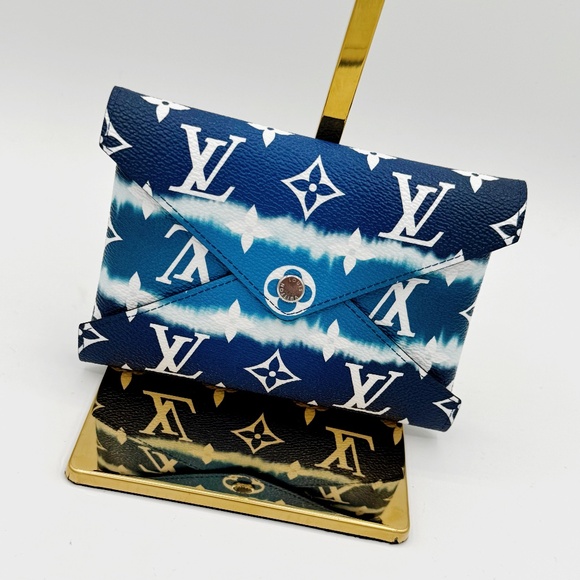 Louis Vuitton Handbags - Escale Medium Kiragami